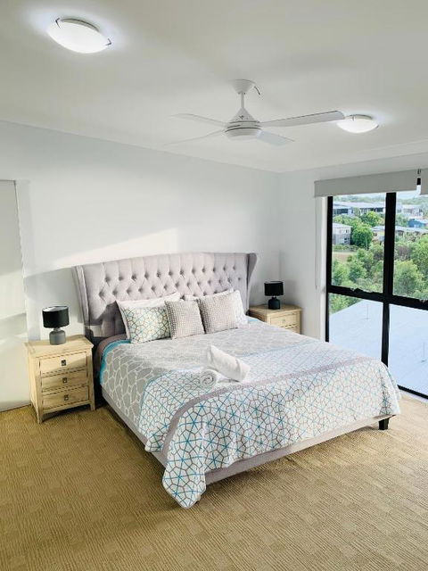 Moreton Magnificent Views - Accommodation in Bendigo 2