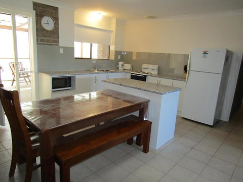 Nelson House - Accommodation in Bendigo 2