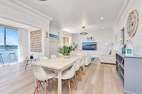 New Property Silverwater Serenity Shores Absolute Waterfront On The Lake - Accommodation in Bendigo 2