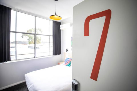 Nightcap At Ashley Hotel - Accommodation in Bendigo 3