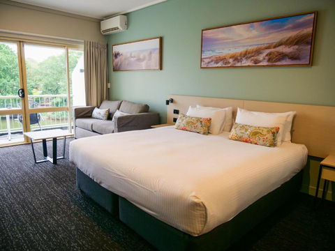 Nightcap At Hinterland Hotel Nerang - Accommodation in Bendigo 0