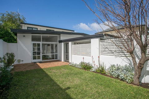 NOR214 - Northstead Coastal Charm - Accommodation in Bendigo 2