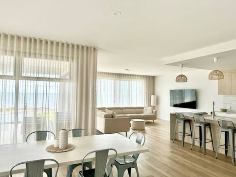 North Beach Hamptons - Accommodation in Bendigo 0