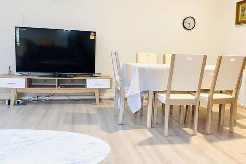 North Epping One Bedroom Short Drive To Uni - Accommodation in Bendigo 3