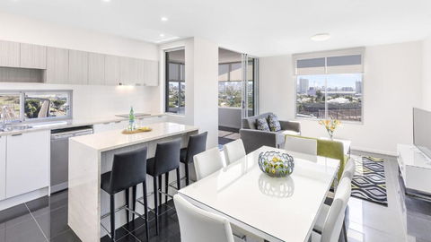 Oaks Brisbane Woolloongabba Suites - Accommodation in Bendigo 2