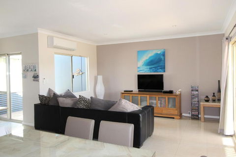 Ocean Breeze - Accommodation in Bendigo 1