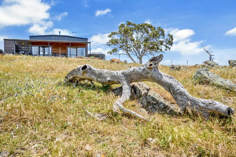 Old Bull Creek Luxury Retreat - Accommodation in Bendigo 3