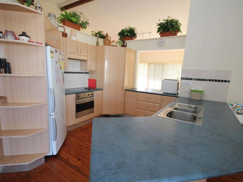 Pacific Breeze - Accommodation in Bendigo 2