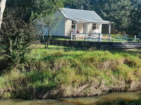 Old Oak Tree Cottage - Accommodation in Bendigo 2