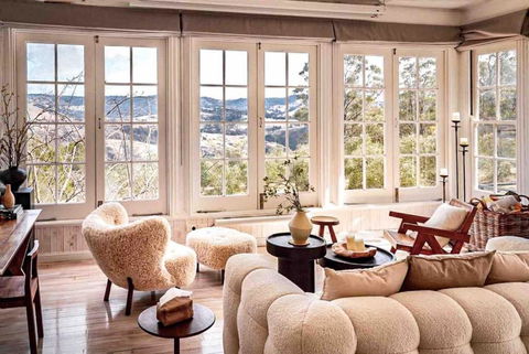 Olive Hill Spa, Views & Home Cinema - Accommodation in Bendigo 3