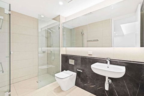 One Bedroom With Roof Top Pool - Accommodation in Bendigo 3