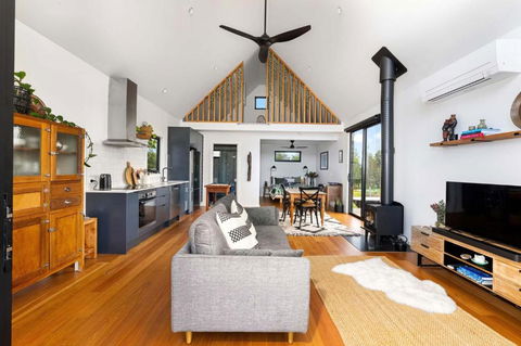 Ovata - Country To Coast - Accommodation in Bendigo 2