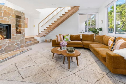 Palm Springs Hideaway - Accommodation in Bendigo 2