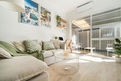 PALMA - Couples Beach Shack! - Accommodation in Bendigo 0
