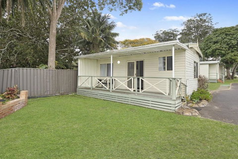 Paradise Palms Caravan Park - Accommodation in Bendigo 1