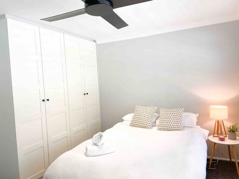 Peaceful Merewether Family Home - Accommodation in Bendigo 0