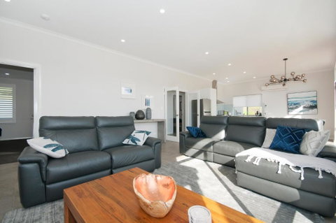 Peaceful Ridge Resort - Accommodation in Bendigo 2
