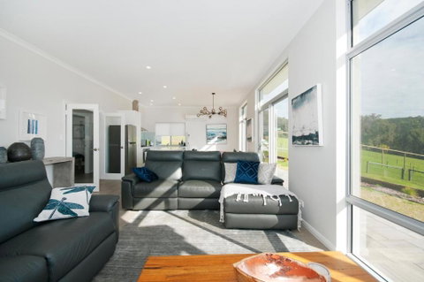 Peaceful Ridge Resort - Accommodation in Bendigo 3