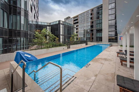 Penthouse Apartment In Belconnen - Accommodation in Bendigo 0