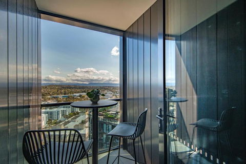 Penthouse Apartment In Belconnen - Accommodation in Bendigo 1