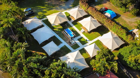 Poinciana At Cooee Bay - Accommodation in Bendigo 2