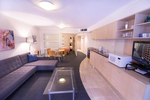 PI702 - Ideally Located Sydney CBD - Accommodation in Bendigo 0