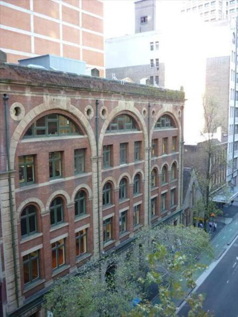 PI702 - Ideally Located Sydney CBD - Accommodation in Bendigo 1