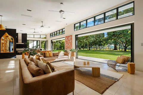 Pine Mountain - Accommodation in Bendigo 1