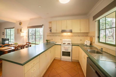 Pinnacle Retreat - Accommodation in Bendigo 1