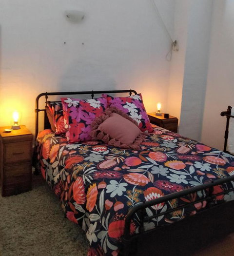 Pips On Mitchell - Beautiful Historic Apartment - Accommodation in Bendigo 1