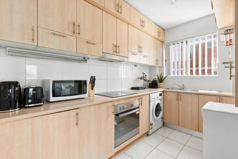 Polished 2-Bed Unit In The Heart Of Parramatta - Accommodation in Bendigo 2