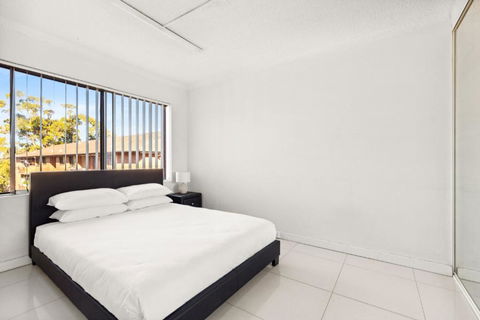 Polished 2-Bed Unit In The Heart Of Parramatta - Accommodation in Bendigo 3