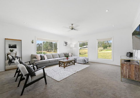 Ponderosa Homestead - Accommodation in Bendigo 2