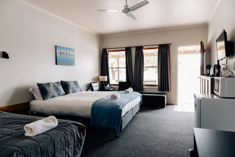 Port Albert Motel - Accommodation in Bendigo 2
