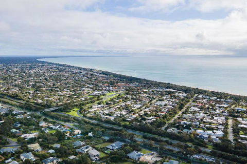 Perfect Peninsula Base With Heated Pool And Spa - Accommodation in Bendigo 2