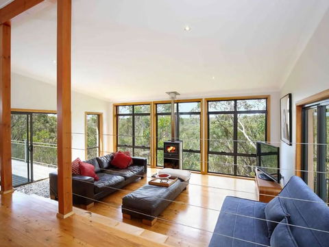 Postcards From The Edge - Accommodation in Bendigo 2