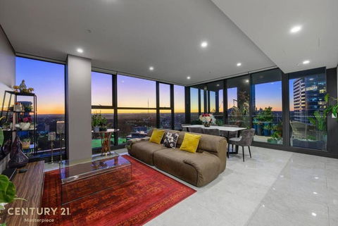 Premium 3Bed Luxury With Infinity Pool & Gym - Accommodation in Bendigo 0