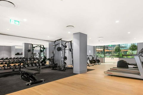Premium 3Bed Luxury With Infinity Pool & Gym - Accommodation in Bendigo 2