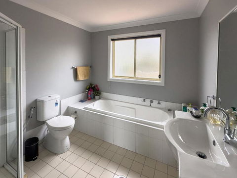 Prestons Dream Holiday 4 Bedroom - Accommodation in Bendigo 2