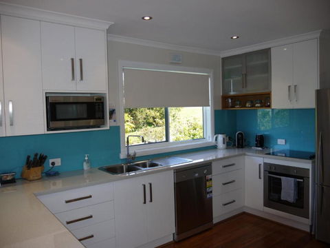 Prime Location - Totally Refurbished - Accommodation in Bendigo 2
