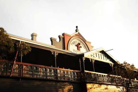 Prince Of Wales Hotel, Bunbury - Accommodation in Bendigo 1