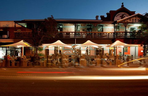 Prince Of Wales Hotel, Bunbury - Accommodation in Bendigo 0