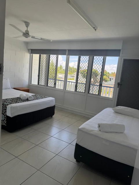 QCWA K P Units - Accommodation in Bendigo 2