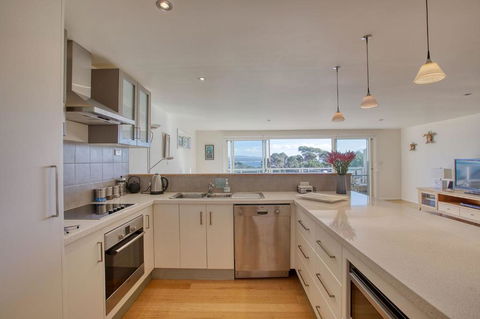Quarterdeck Apartment - Accommodation in Bendigo 3