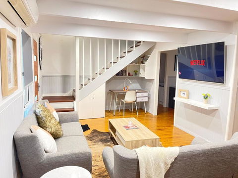 Quiet, Cozy And Calm 3 Bedroom House. - Accommodation in Bendigo 0