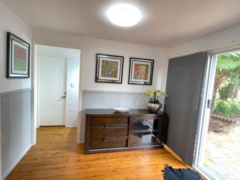 Quiet, Cozy And Calm 3 Bedroom House. - Accommodation in Bendigo 1