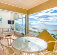 Avalon 1 - overlooking beautiful Convent Beach - Accommodation in Bendigo