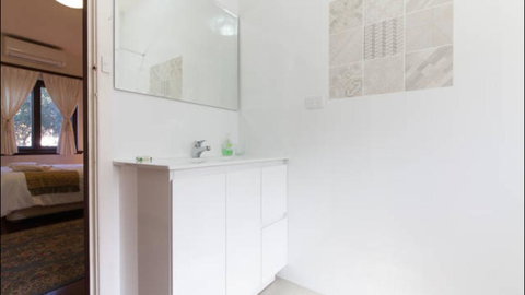 B4 Apartment Close To City, UWA, Nedlands & Swan River - Accommodation in Bendigo 3