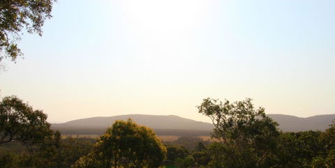 Barefoot, 32 Skyline Crescent, Crescent Head - Accommodation in Bendigo 3