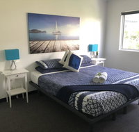 Base Brisbane Uptown - Accommodation in Bendigo